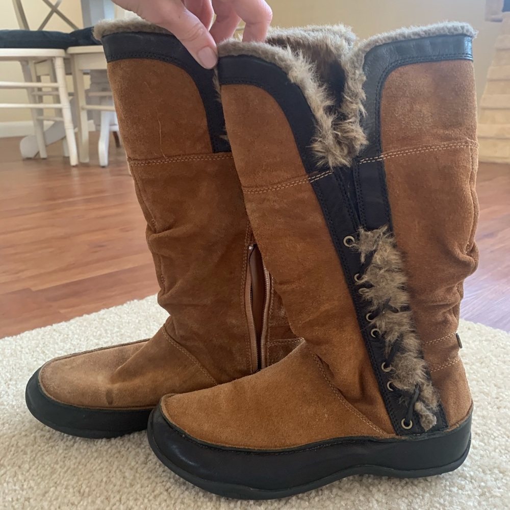 North Face Insulated Suede/Fur Boots